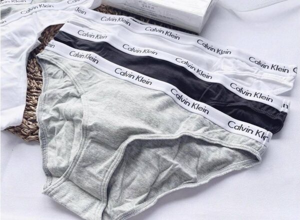 Calvin Klein三角褲3入組