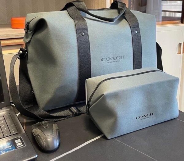 (現貨）COACH 香水贈品行李袋（不含香水）